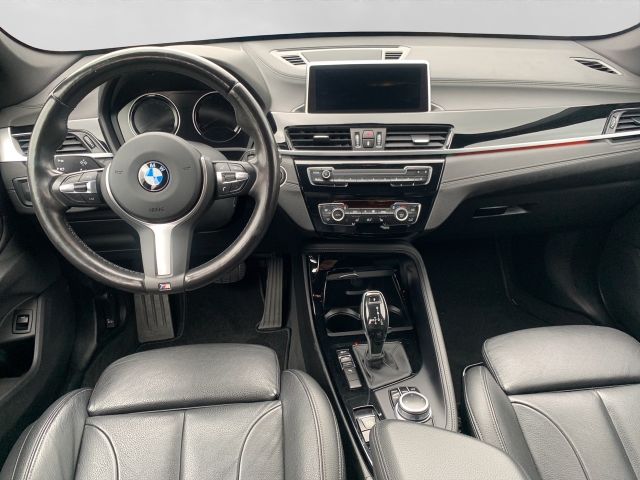 Fahrzeugabbildung BMW X1 sDrive 18d Sport Line+LED+Navi+Leder+HiFi+DAB