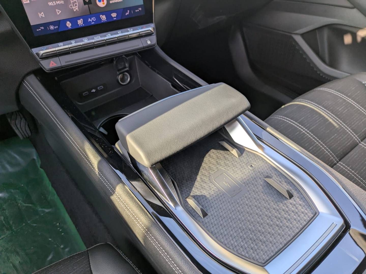 Fahrzeugabbildung Renault Austral Techno Mild Hybrid 160 Automatik