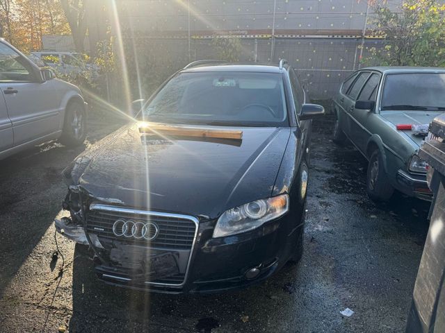 Audi A4 Automatik unfall Diesel 3.0