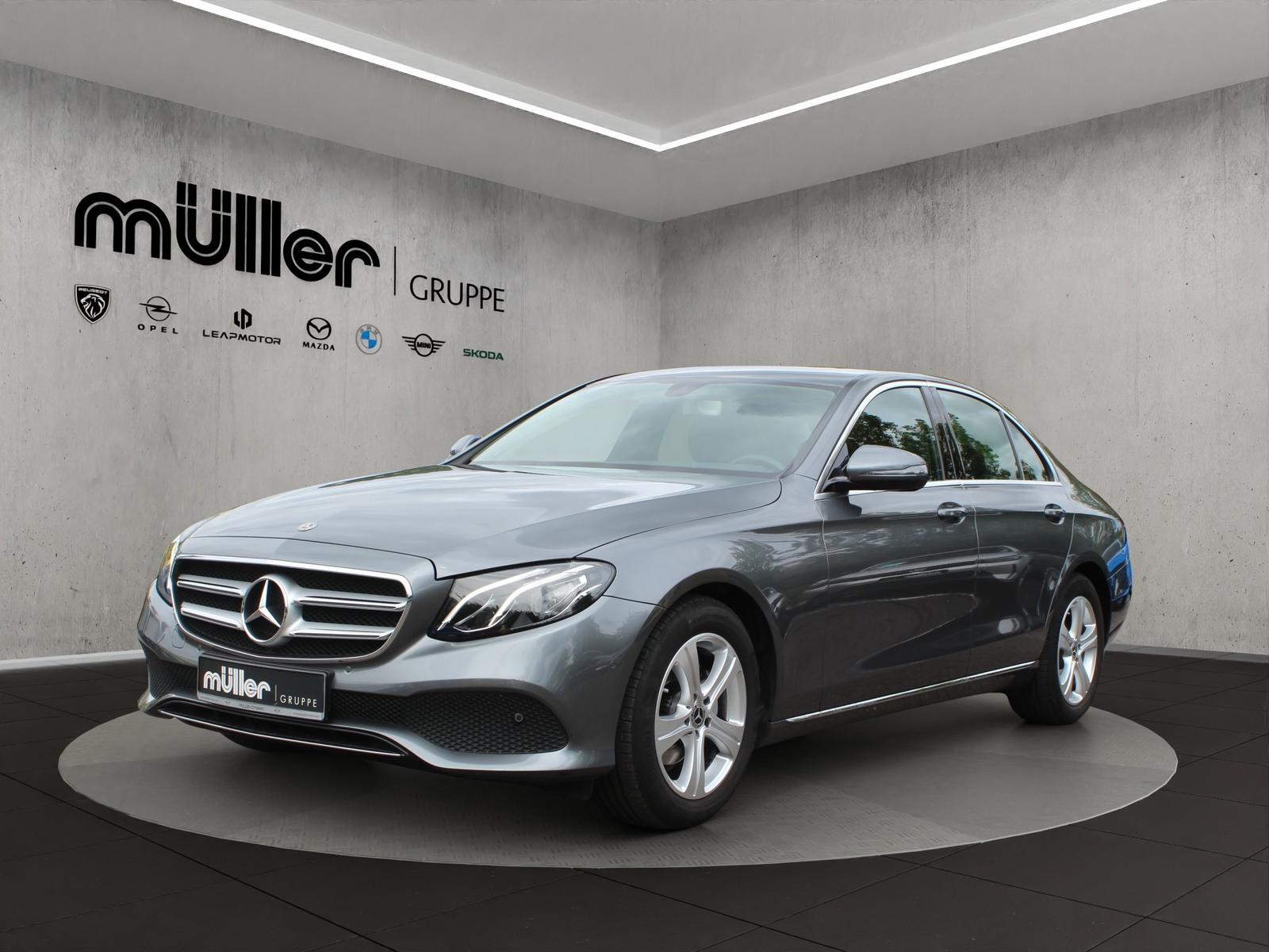 Mercedes-Benz E 220 LED AHK RÜCKFAHR NAVI SHZ