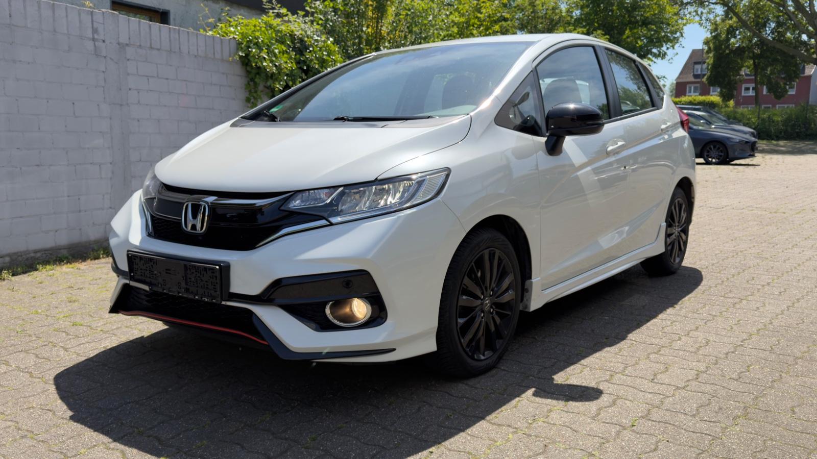 Honda Jazz 1.5i-VTEC Dynamic /