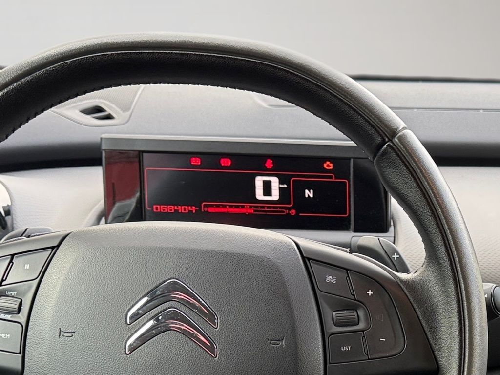 Fahrzeugabbildung Citroën C4 Cactus Selection PureTech 82 ETG