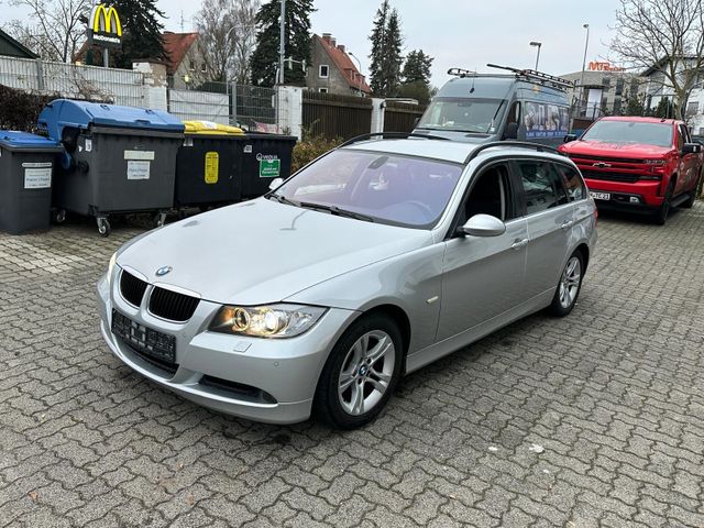 BMW 320i touring