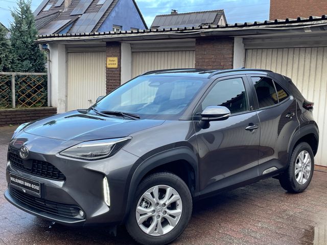 Toyota Yaris Cross Hybrid FWD Team Deutschland NAV RKAM