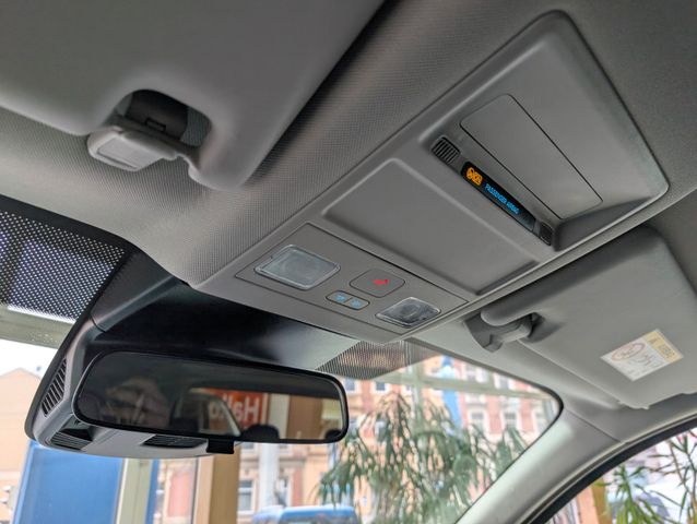 Ford Tourneo Custom Bus 320 L1 Titanium AT SOFORT!