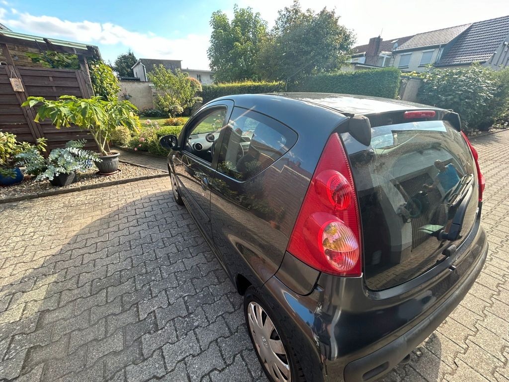 Peugeot 107