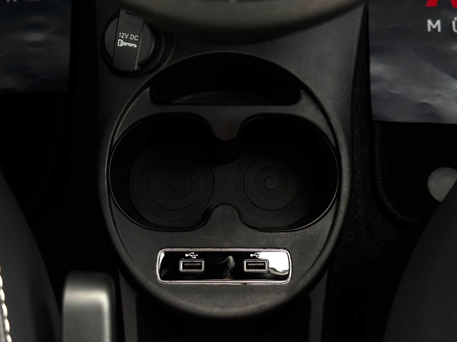 Fahrzeugabbildung Fiat 500C 1.0 GSE DolceVita Temp CarPlay/Android PDC