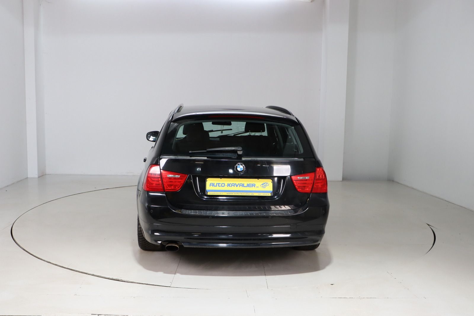 Fahrzeugabbildung BMW 318 i Touring * Klimaautomatik