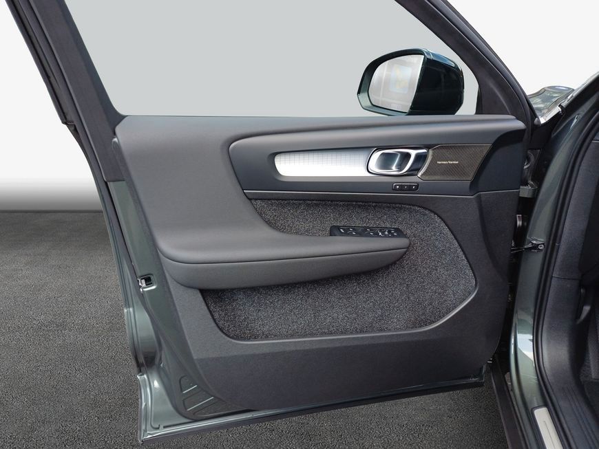 Volvo XC40 - Bild 19