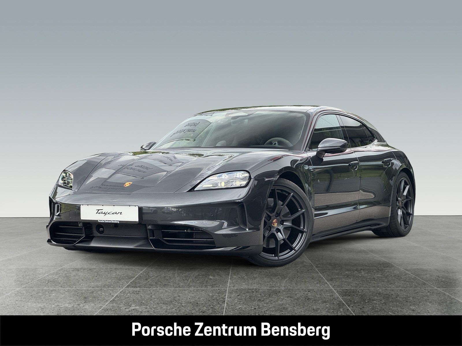 Porsche Taycan GTS Sport Turismo