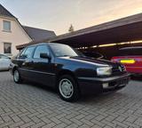 Volkswagen Vento GLX Schiebedach Anhängerk... - Volkswagen Vento: Gl