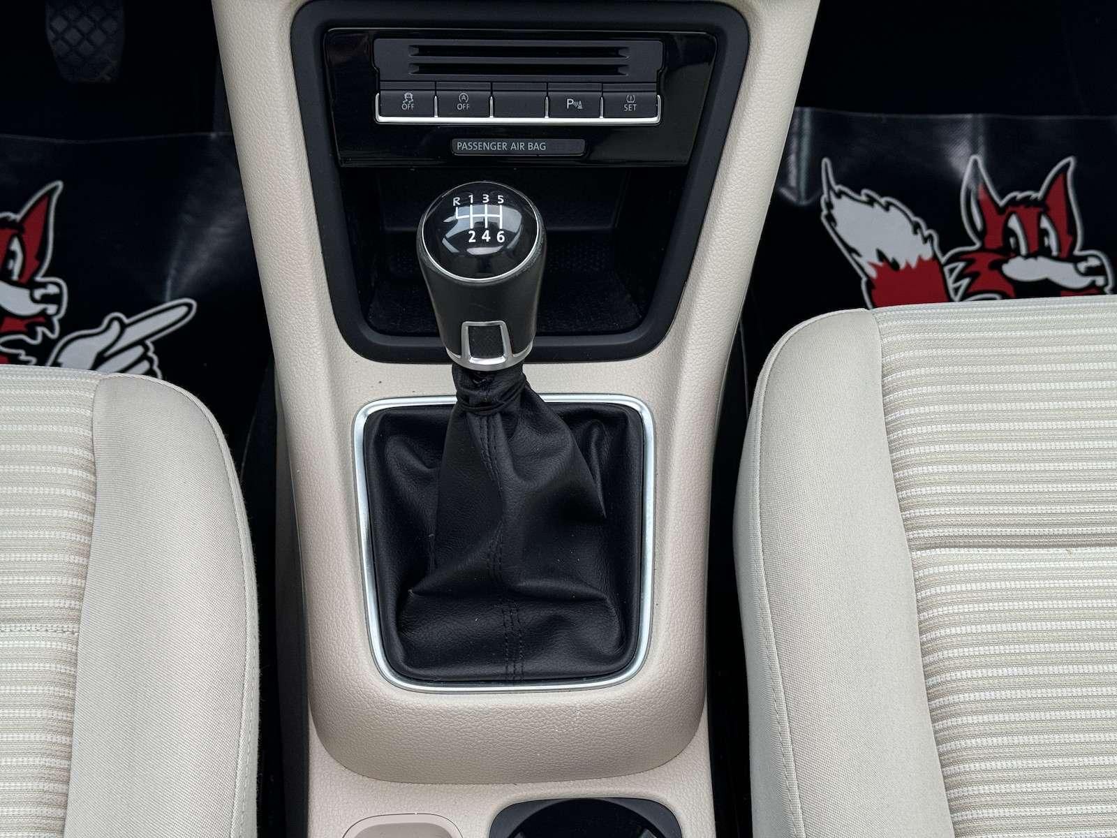 Fahrzeugabbildung SEAT Alhambra 7 Sitzer/Xenon/Navi/DAB/Pano/StandHz...