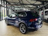 Volkswagen Tiguan R-Line DSG 4Motion*ACC*360°KAM*AHK*LED* - VW Tiguan Gebrauchtwagen in Wuppertal