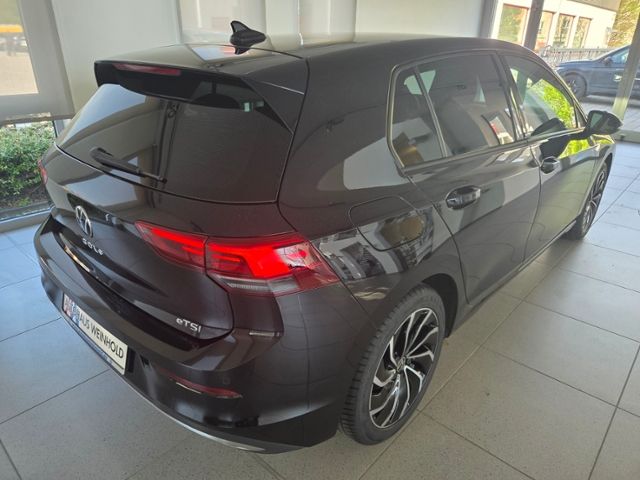 Golf  VIII MOVE 1.5 eTSI DSG LED+ NAV ACC HUD AH