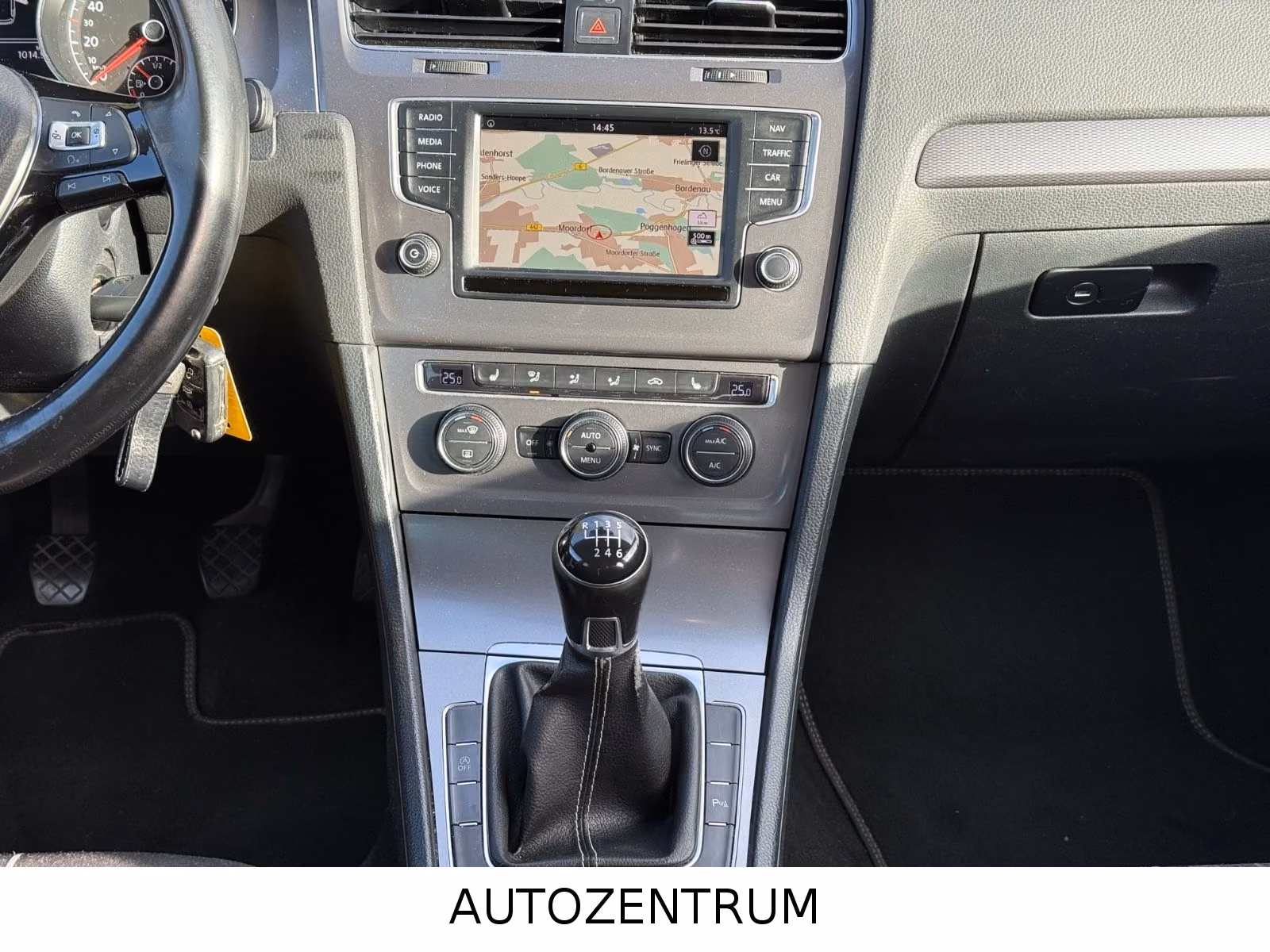 Volkswagen Golf 2015 — photo 14