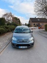 Citroën Gepflegter C3 1.1 Tonic Tonic - Citroën C3 Tonic mit Benzin-Antrieb
