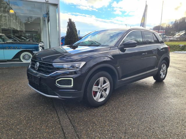 Volkswagen T-Roc 1.5 TSI DSG Sport AHK StHeiz RFK 19"