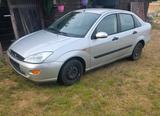 Ford Focus 1.6 - Ford Focus aus 2001: 1.6