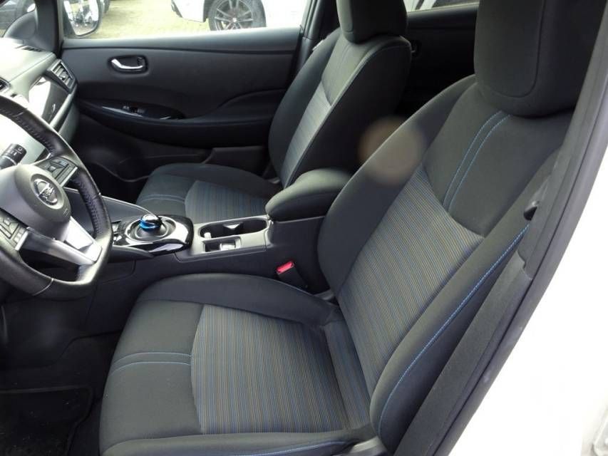 Fahrzeugabbildung Nissan Leaf  N-Connecta