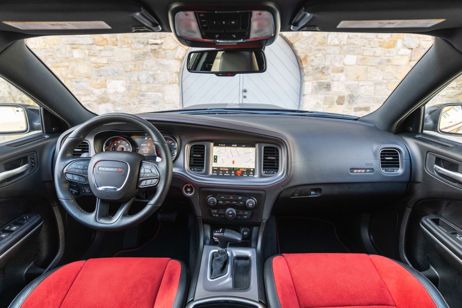 Fahrzeugabbildung Dodge Charger 6,4L SRT SCAT-PACK ALPINE KAM LED TOTW