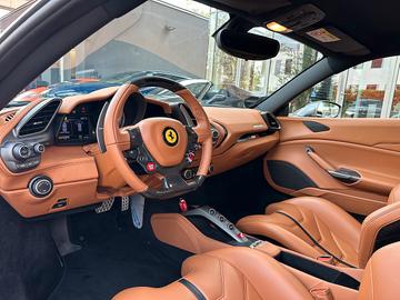 صورة مصغرة 27 لـ 2017 Ferrari 488 GTB