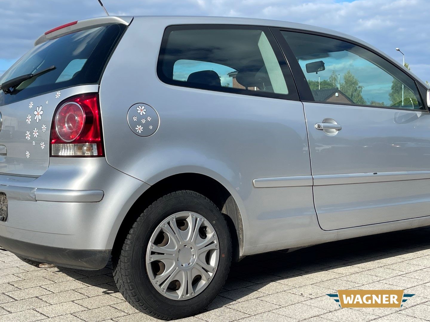 Fahrzeugabbildung Volkswagen Polo IV Trendline Servolenkung