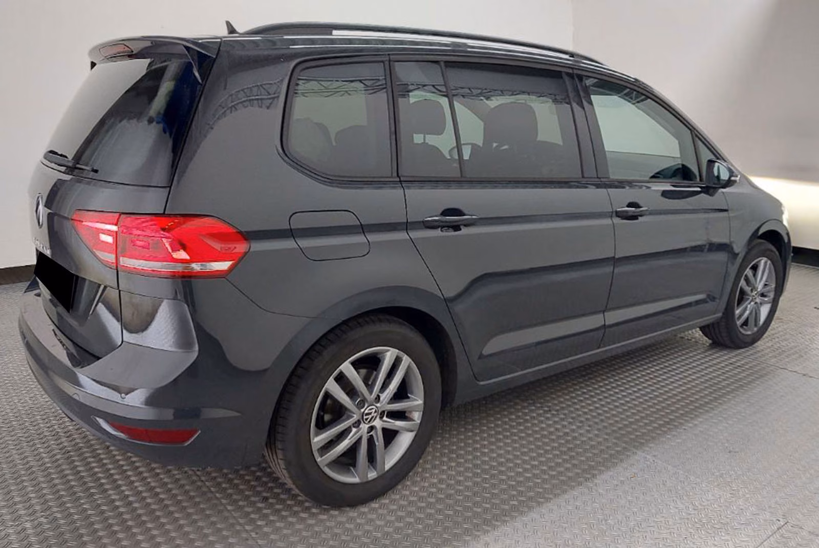 Volkswagen Touran 1,5 IQ.LIGHT+Kamera+Panorama+7-Sitzer+AHK, миниатюра 6