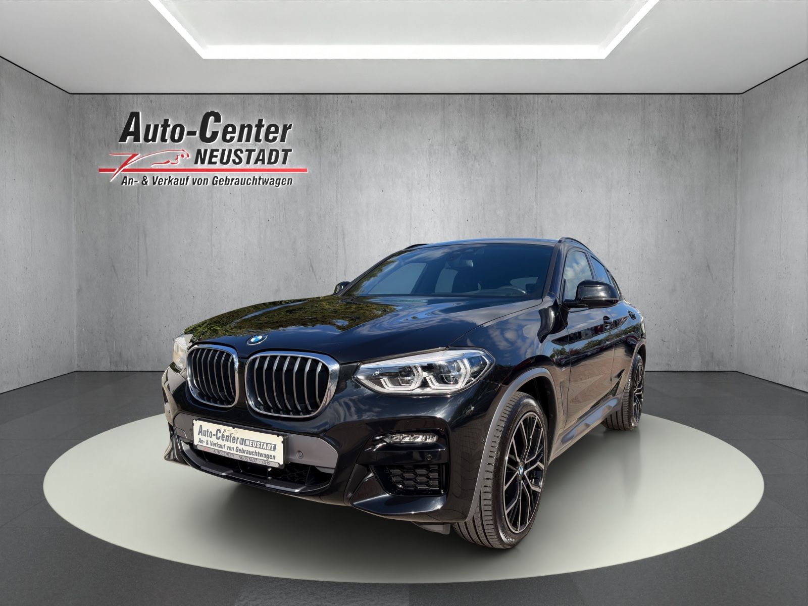 BMW X4 xDrive 30 d M Sport X AHK LED ACC PANO HUD