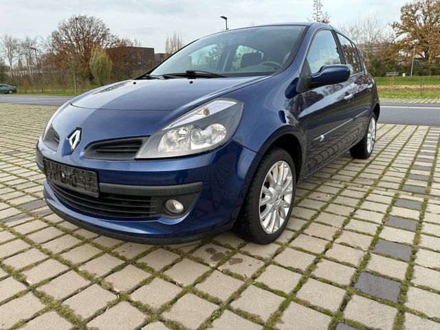 Renault Clio - 1.6 / 16V  TOP Anfänger oder Winter Auto 