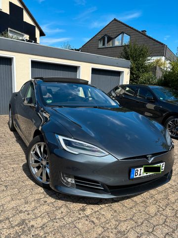 Tesla Model S 90D - 84%, Leder, Schiebedach, MCU2, CCS