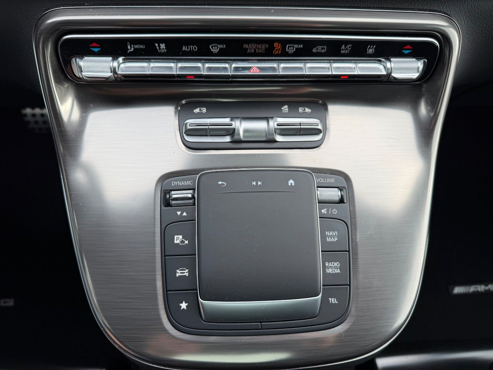 Fahrzeugabbildung Mercedes-Benz V 300 d 4MATIC EXCLUSIVE AMG Panorama Standheiz