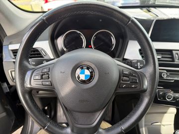 BMW X1 - 8