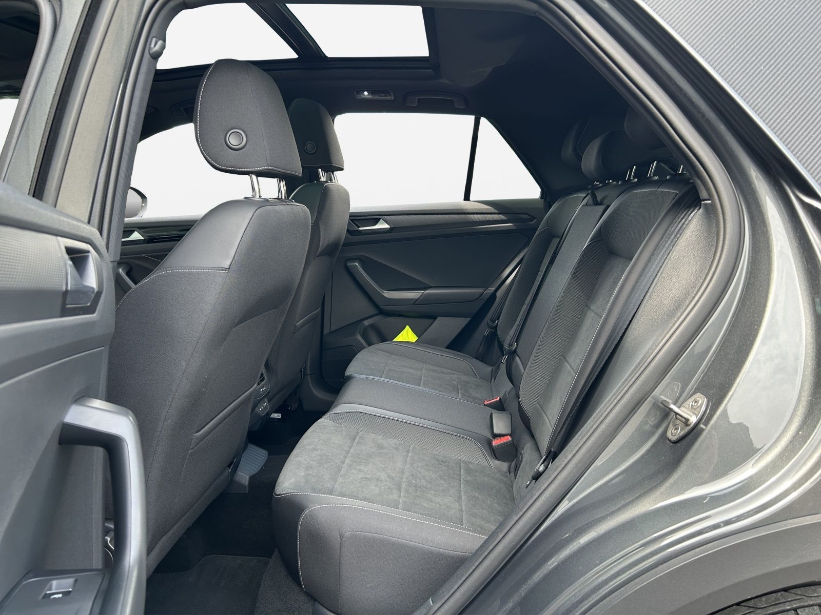 Volkswagen T-Roc - Bild 14