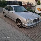 Mercedes-Benz E 230 CLASSIC Automatik - gebrauchte Mercedes-Benz E 230 aus dem Jahr 1996