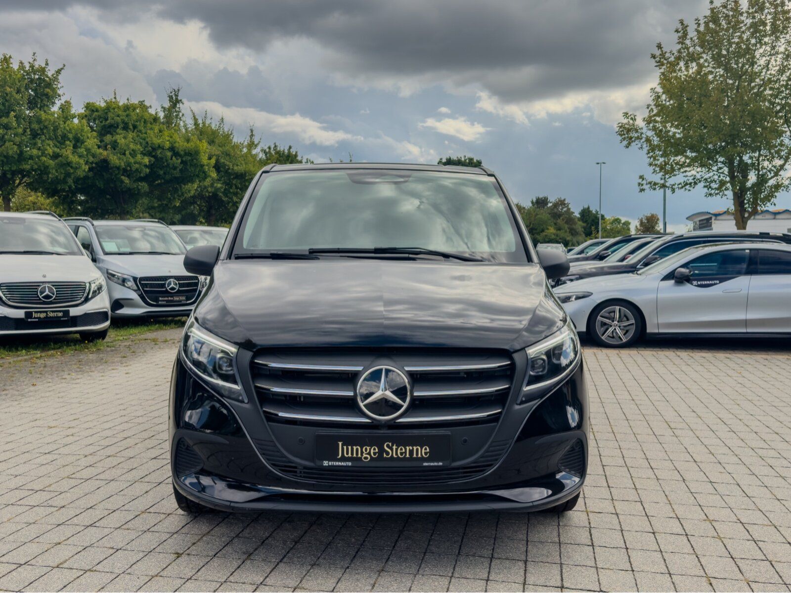 Mercedes-Benz Vito 116 CDI Tourer lang PRO Autom Klima 2 Schie imagem 2