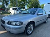 Volvo S60 2.4 Comfort*KLIMA*LEDER*2.HAND* - Volvo: Com