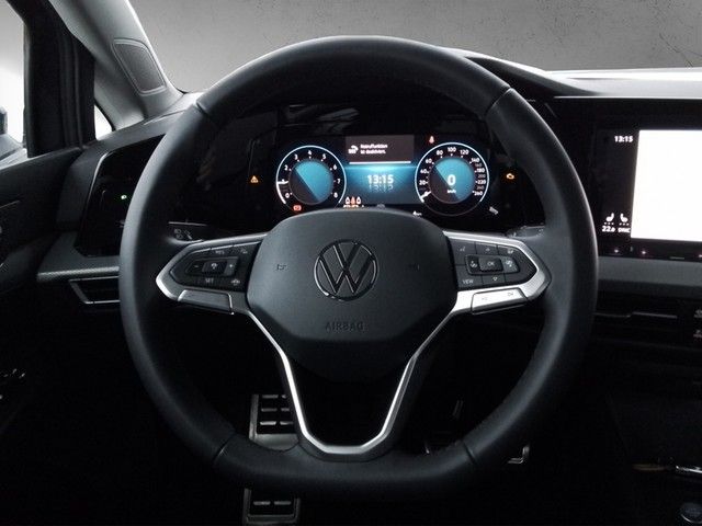 Fahrzeugabbildung Volkswagen Golf VIII TSI Move LED Navi SHZ AID RFK