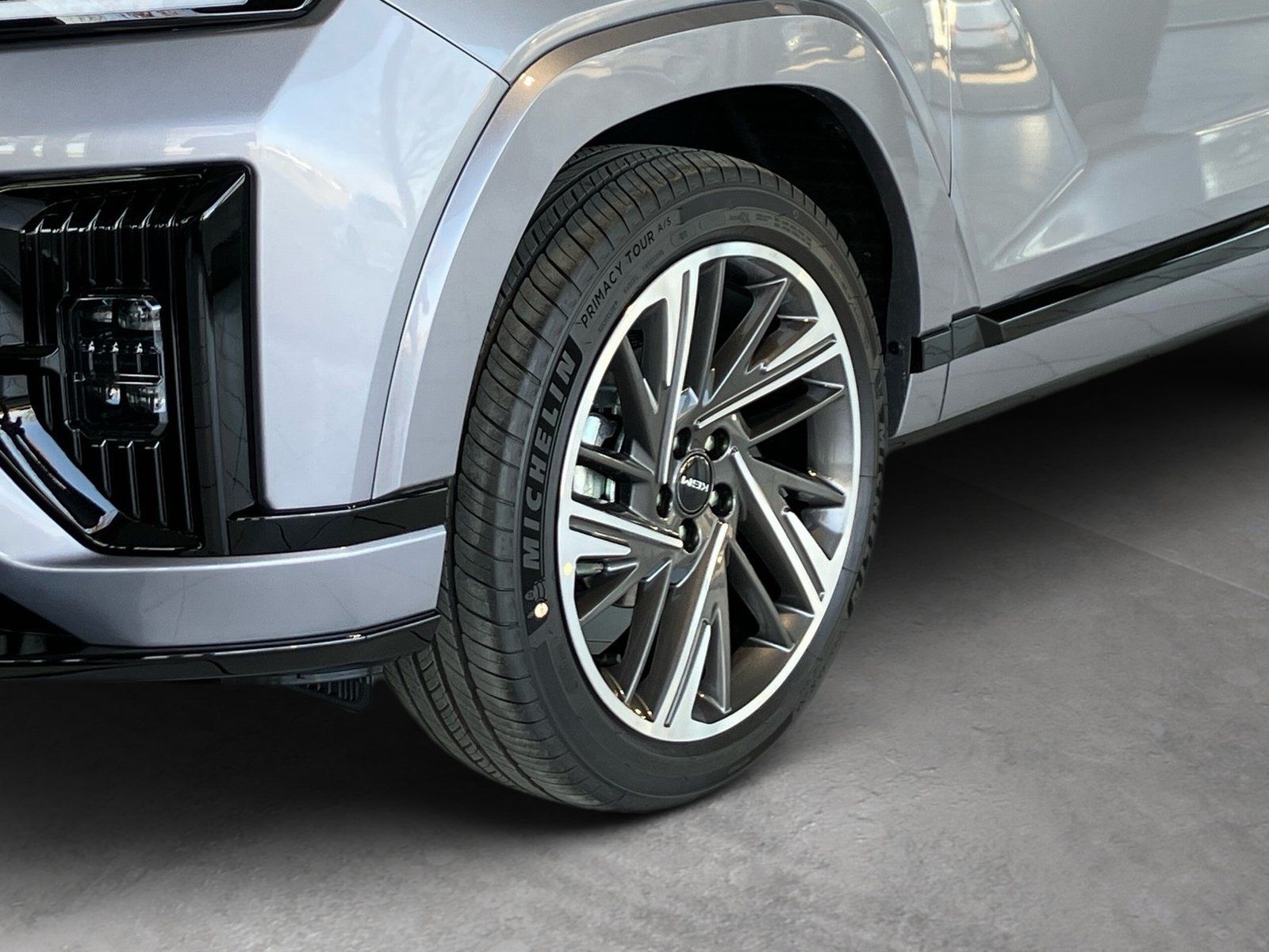 Fahrzeugabbildung Ssangyong KGM 05.0 LUX Automatik*360°*ACC*Wildleder*20"