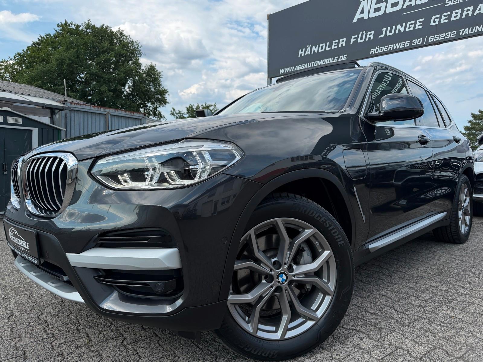 BMW X3 xDr30e xLine PANO*ACC*Leder*AdapLED*HUD*Kam