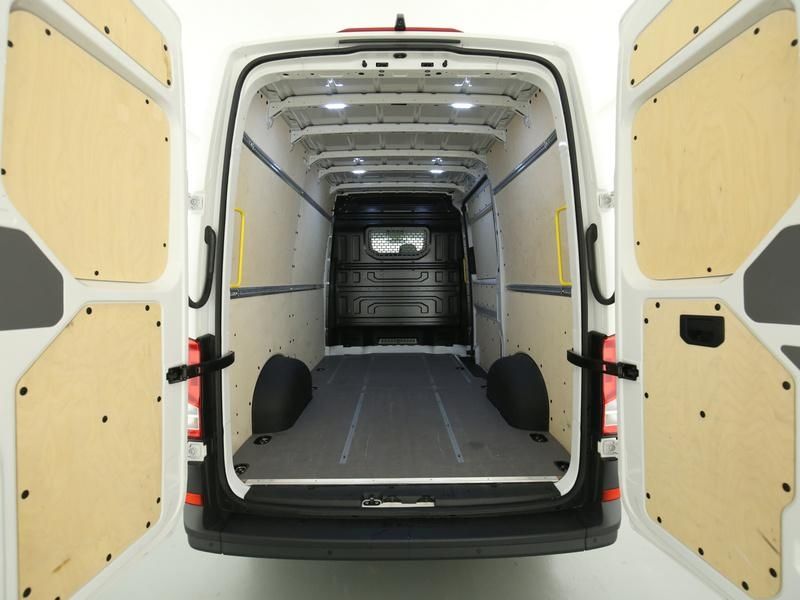 Crafter 35 2.0 TDI Kasten  mittellang Hochdach 6