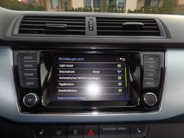 Bild 19 Skoda Fabia Combi Amb 1.0 95PS PDC SHZ NAVI BT GJR TEM