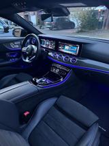 Mercedes-Benz E 220 d  Autom. - - Mercedes-Benz E 220 in Herne