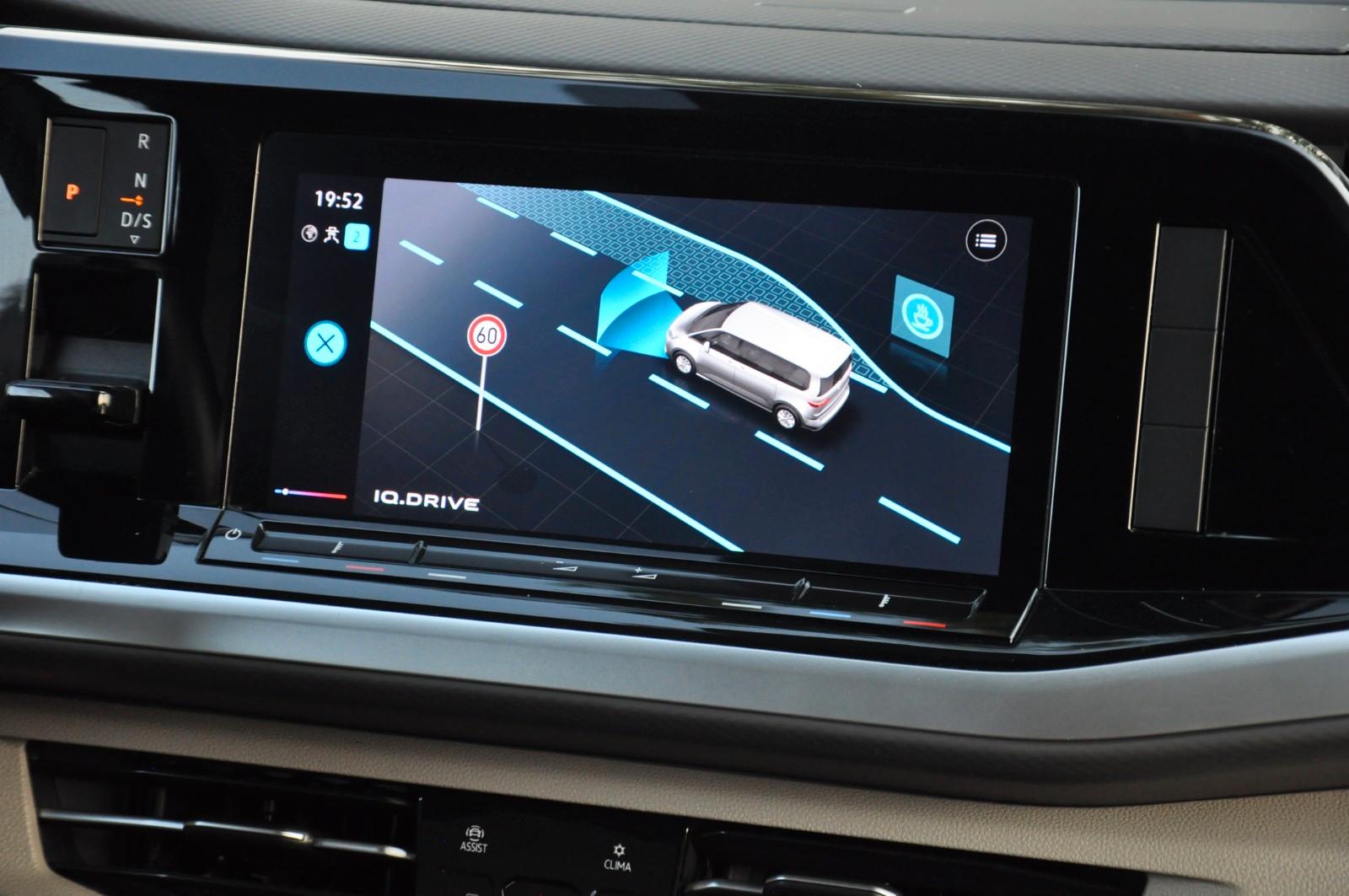 Volkswagen T7 Multivan Edition Lang 2.0 TSI MATRIX-AHK-NAV