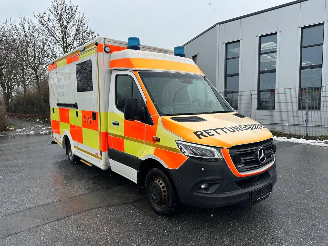 Mercedes-Benz Sprinter III Pritsche RWD/AWD 519 CDI RWD L2