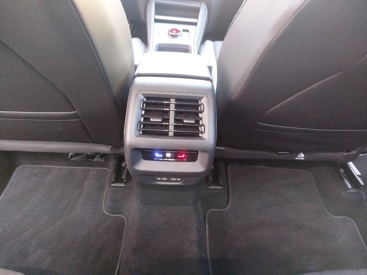 Volkswagen Tiguan - Bild 17