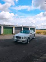 Mercedes-Benz Mercedes W210 E280 Elegance Automatik - gebrauchte Mercedes-Benz E 280 aus dem Jahr 2000