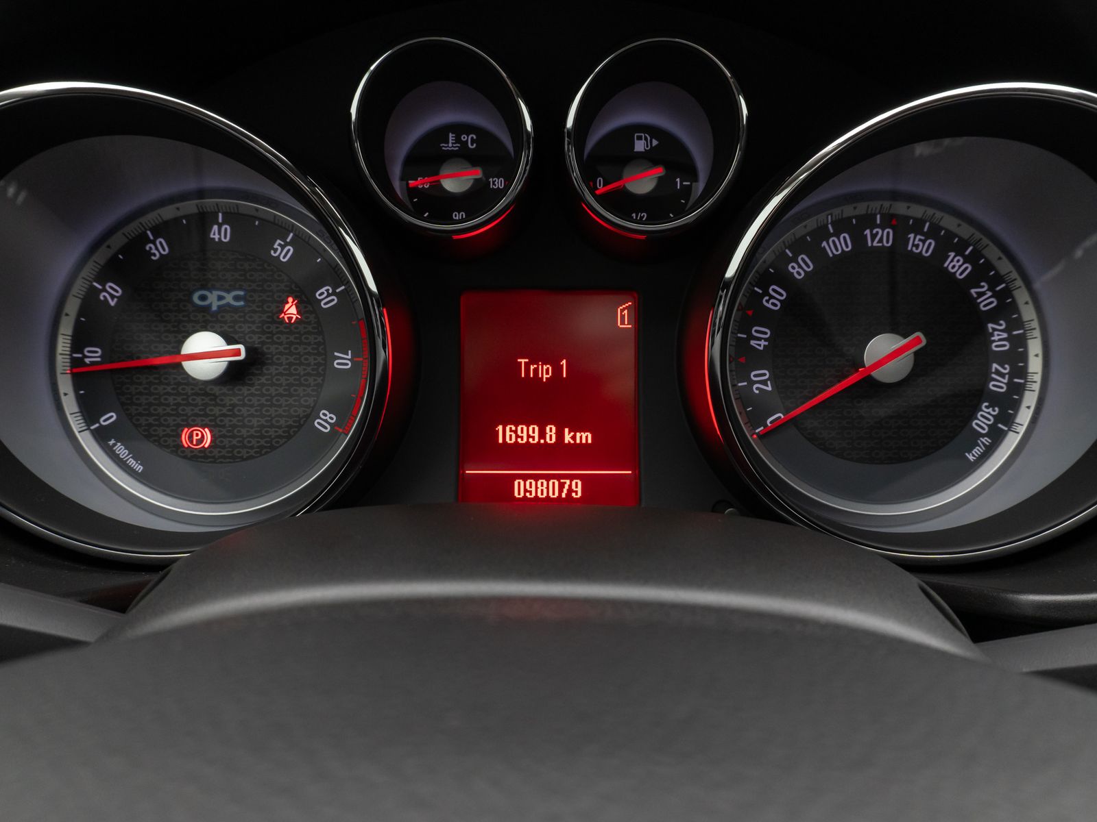 Fahrzeugabbildung Opel Insignia OPC 4x4 Panorama Infinity Tempoma 8Fach