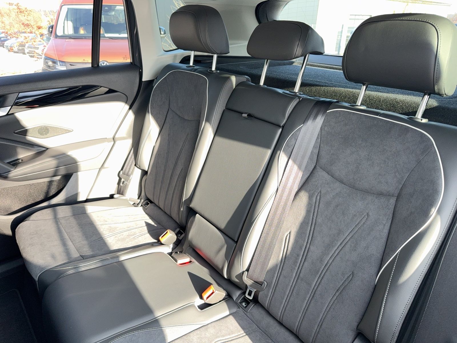 Volkswagen Tiguan - Bild 11