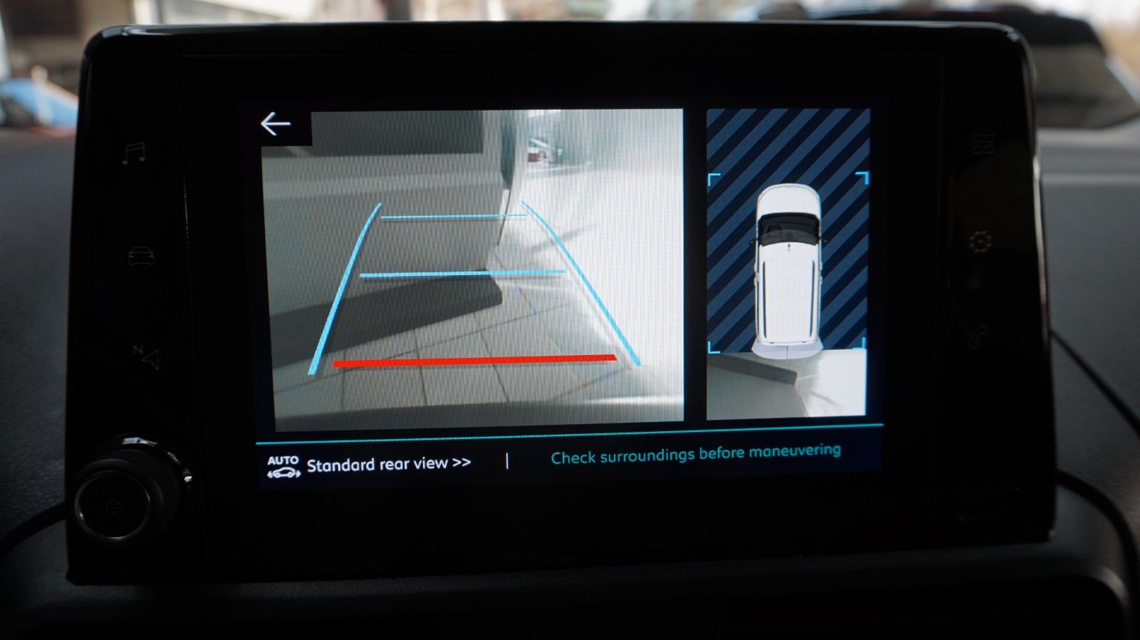 Fahrzeugabbildung Citroën Berlingo Feel M *1.Hand*Carplay*Navi*Kamera*