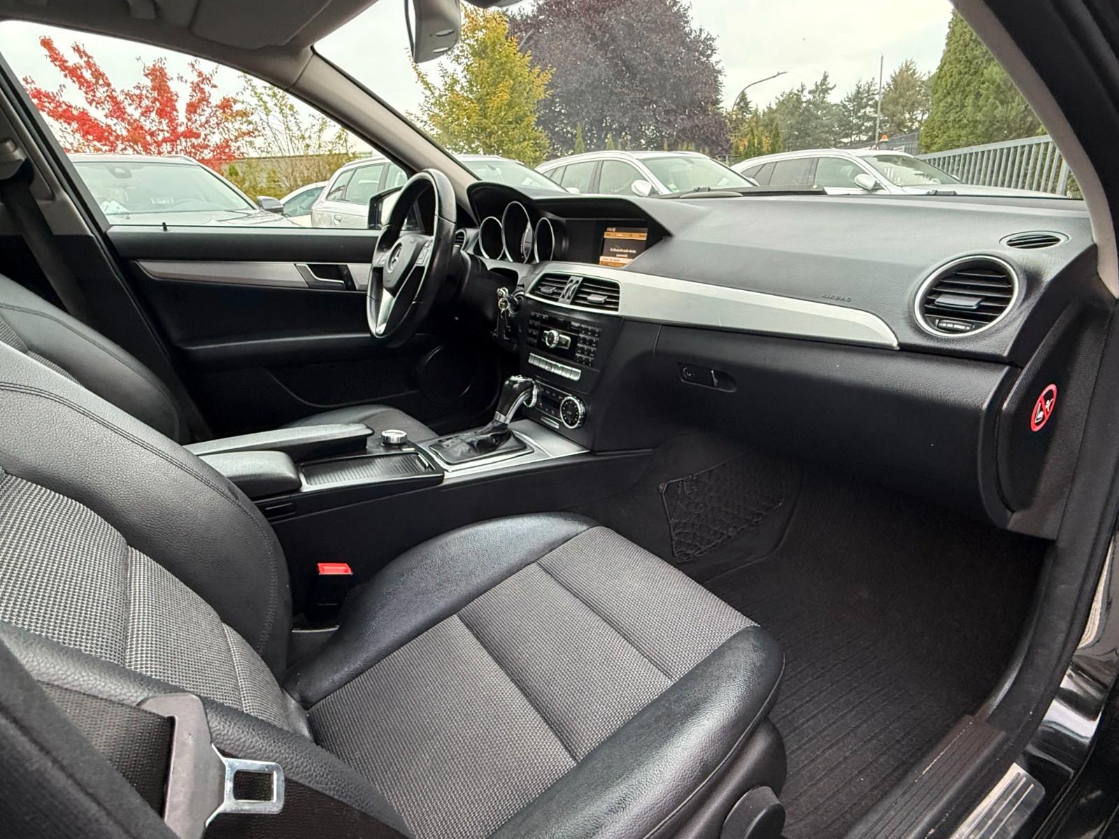 Mercedes-Benz C 180 C Limousine 1,8 CGI BlueEfficiency